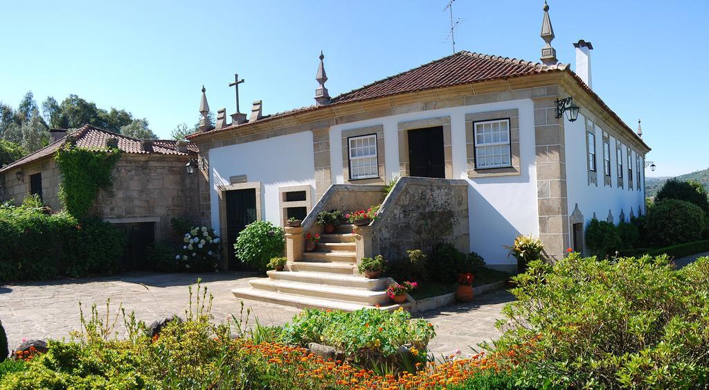 Вілла Casa De Santa Comba Кабесейраш-ді-Башту Екстер'єр фото