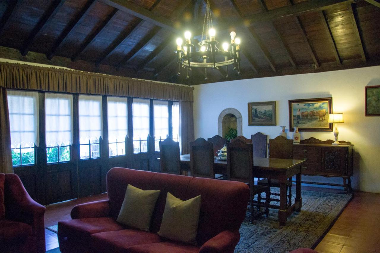 Вілла Casa De Santa Comba Кабесейраш-ді-Башту Екстер'єр фото